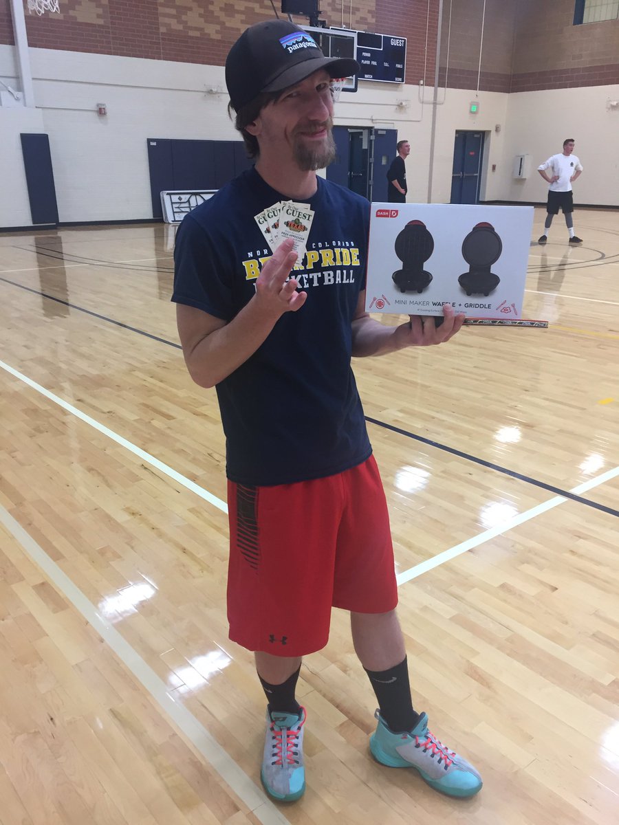 kendrajPE's tweet image. Congratulations to Connor Douglas!! Now your 3X PING PONG TOURNAMENT CHAMPION!!🏓🏆 #miniwafflemaker #texasroadhousefood #PhysEd #unco