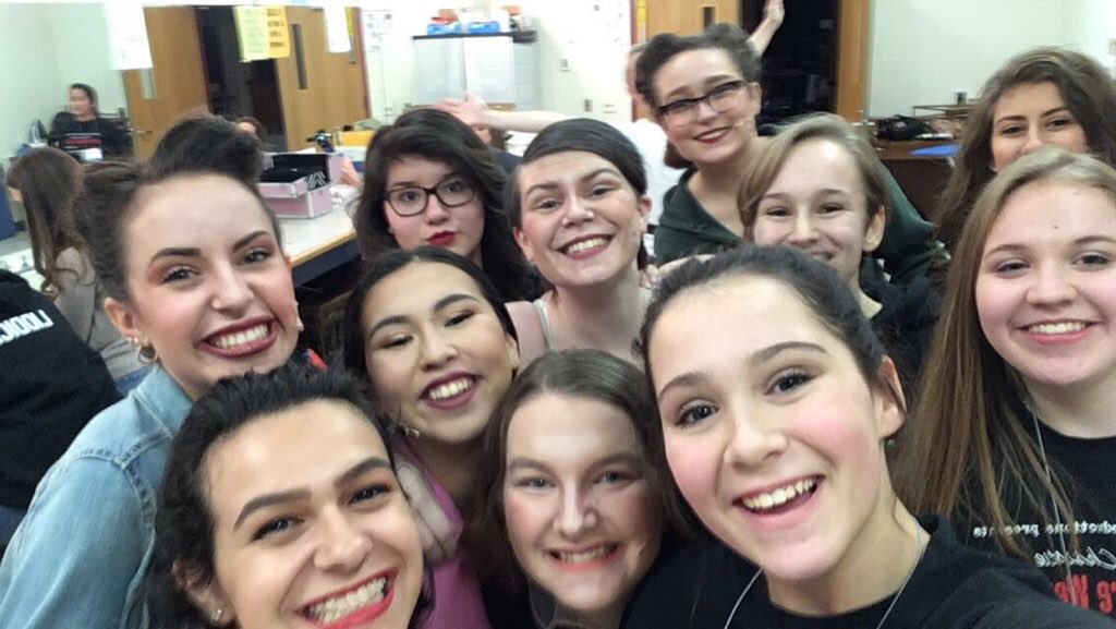 Singbean02's tweet photo. Hey PMHS Theatre!!! Good show! Amazing show! I’m so so so proud of you all. #pathesfest17 https://t.co/WVrGzQQDBw