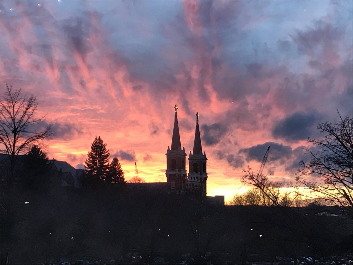 justine_wc's tweet image. I still think Nevada has the best sunsets, but this one will do.