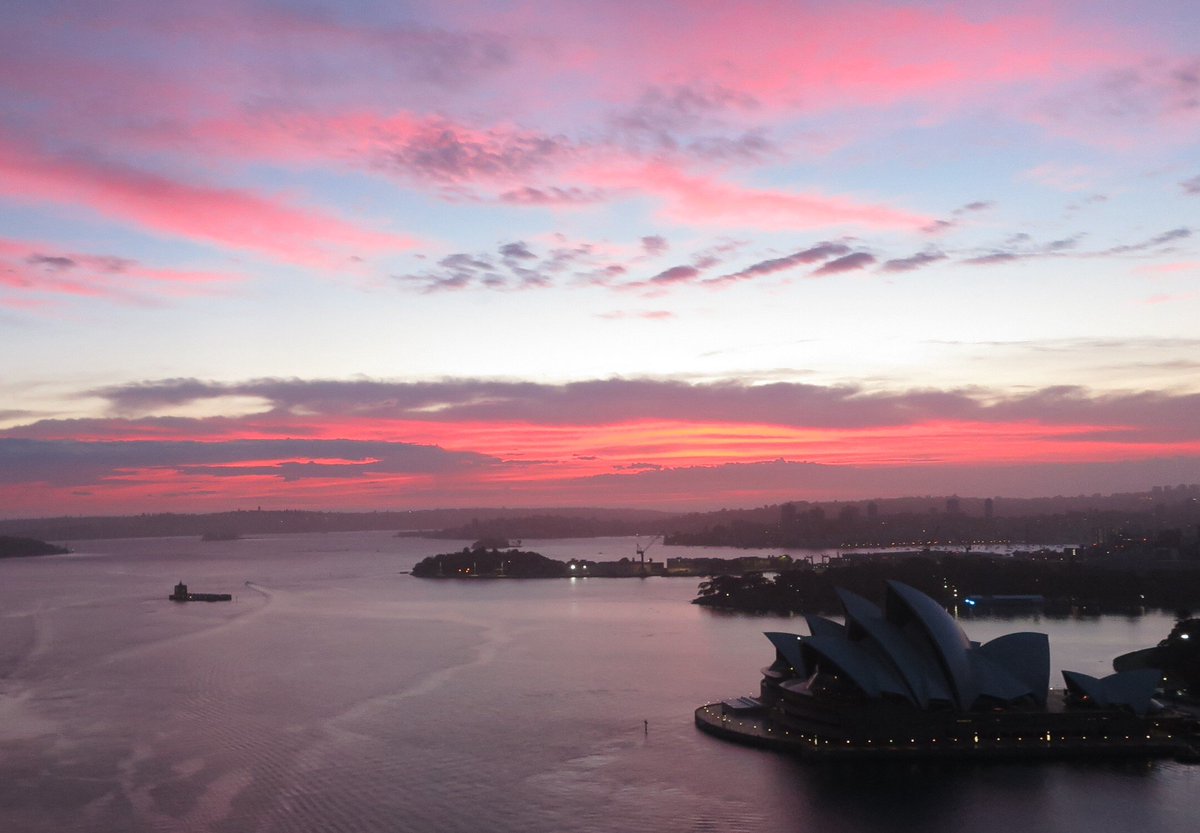 Socialhousing's tweet photo. Beautiful sunrise during my dawn #BridgeClimb this morning and totally worth the 3am wake up call! Great way to conclude my first participation in a fantastic @AHURI_Research conference #NHCSydney https://t.co/YfpMVEzT2x