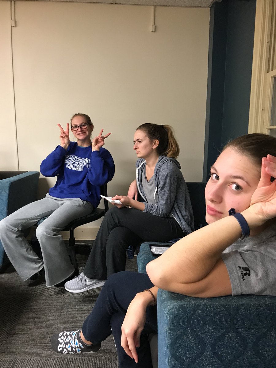 ryanweber_1's tweet photo. When you see all your fys friends!! #EtownSimplified https://t.co/KQRITQ9uXq