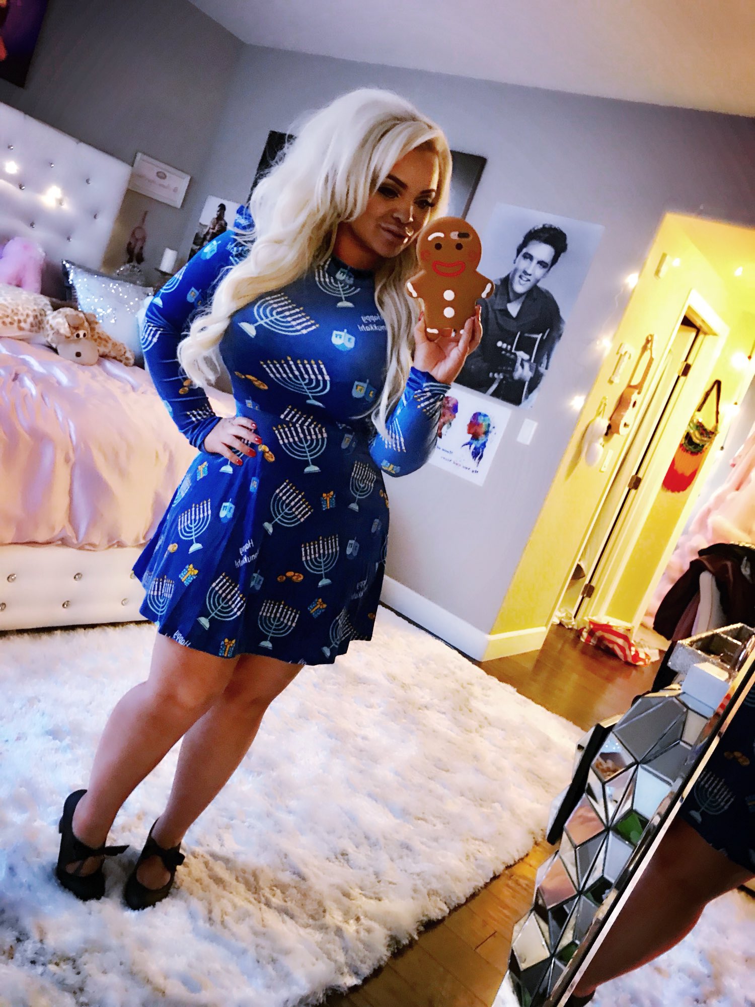 Trisha Paytas Breaks Down: The Emotional Aftermath Of Johnny Silvestri'S Allegations - a0p3vdj
