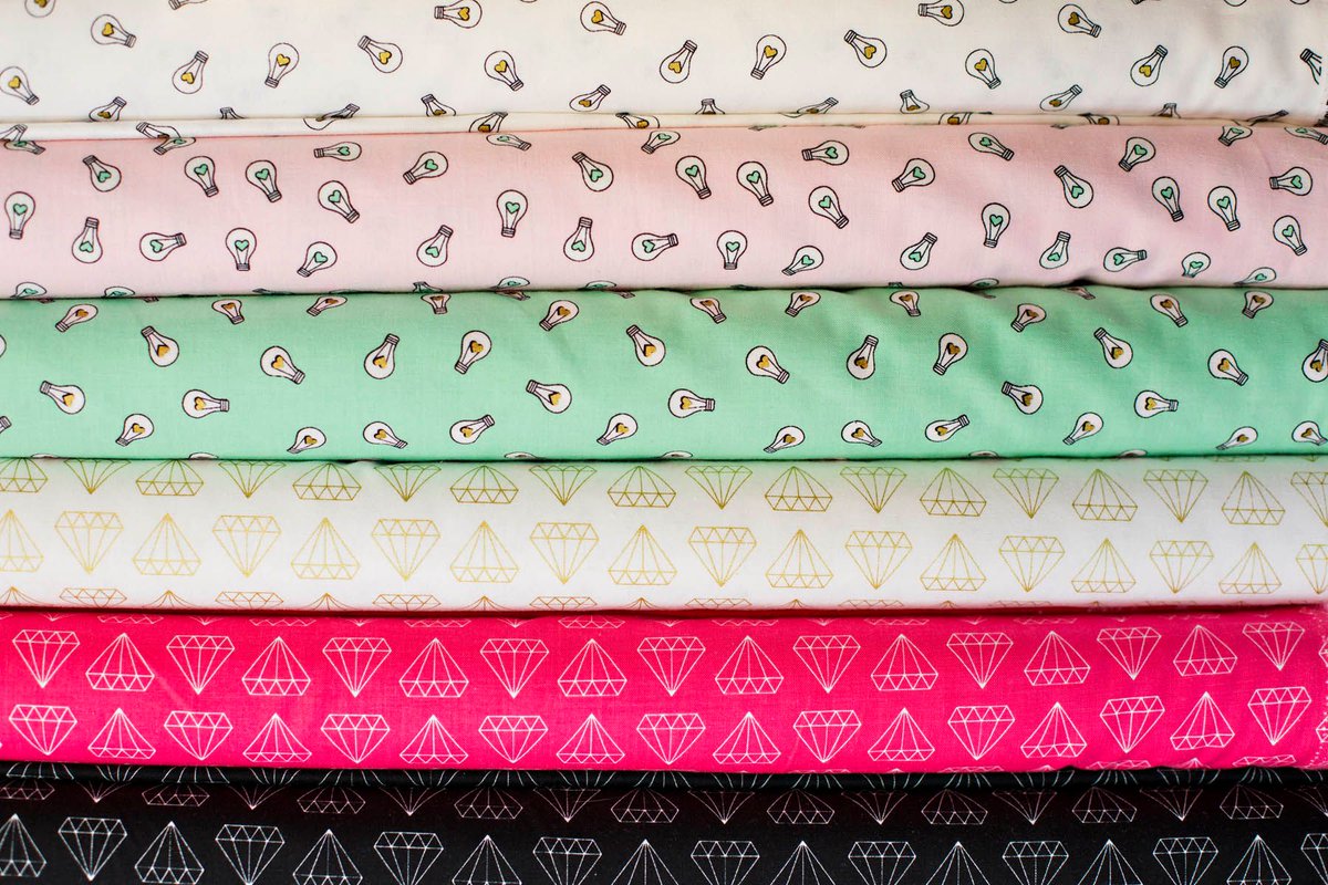 ConfidentStitch's tweet photo. We have some new sparkly, shiny Riley Blake quilting cottons in the shop and online! For those of you who need a little bling in your quilts ;) https://t.co/odLM4DgIZS