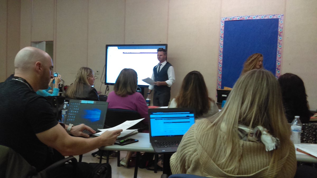 skoien_m's tweet photo. Our Team Leader, Rick Gunsallus, guiding us on our PLC, Brainstorm by Dan Siegel #ESECounselor, #BCPSESE https://t.co/AP5nvVFqdT