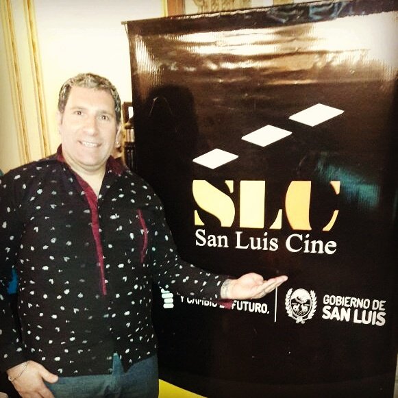 PALERMOGUSTAOK's tweet photo. Y un dia llegamos al cine @PALERMOGUSTAOK #DobleOficialdeMartinPalermo gracias #NicolasRodríguezSaa https://t.co/QJdhNwDulo