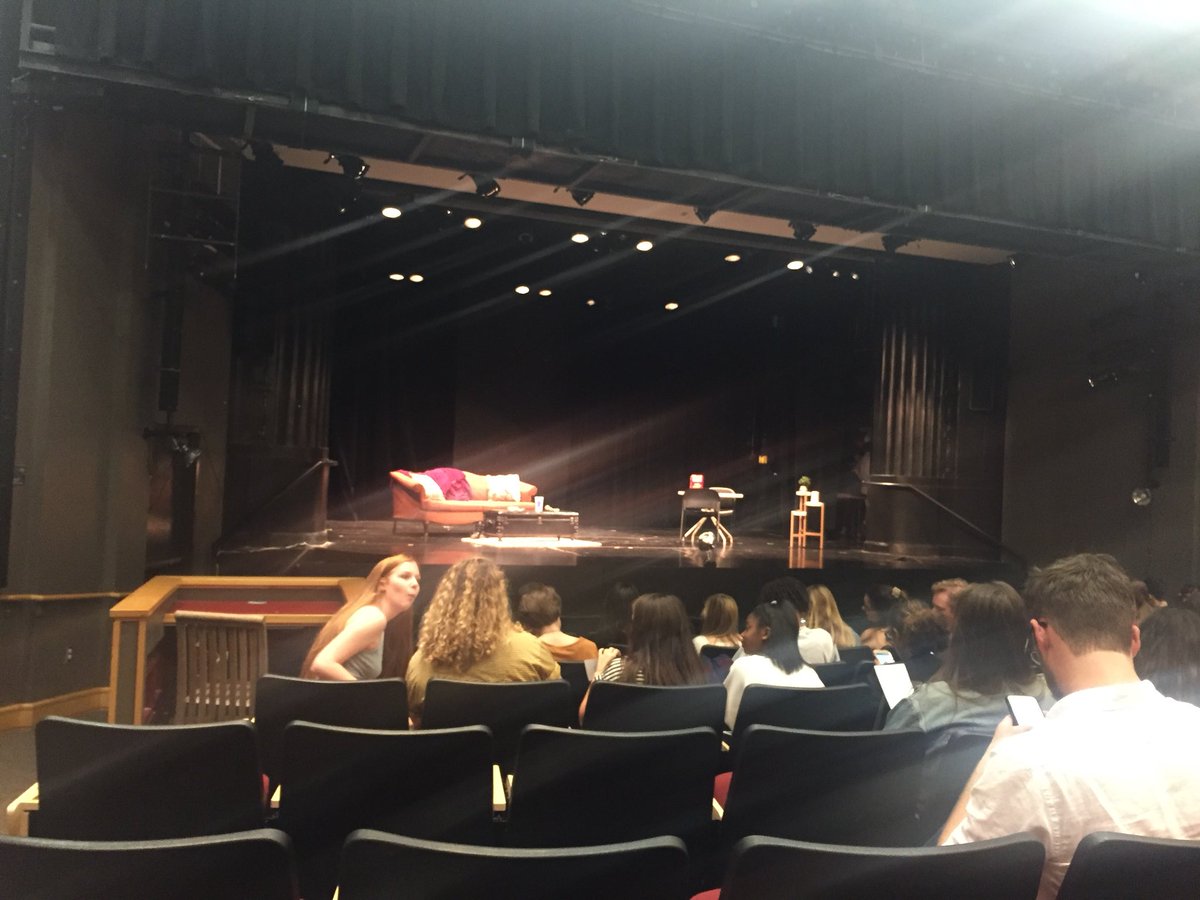 seanmbartley's tweet photo. #endofsemesterperformancebonanza Part One: @roguexprod’s Student One-Acts! @papajohnsmisty’s play better not make me ugly cry like her Flow piece did last year #thatcattho #iambadlyabusingthenew280characterlimit #stillhavecharactersleft https://t.co/sKKUGJjltQ