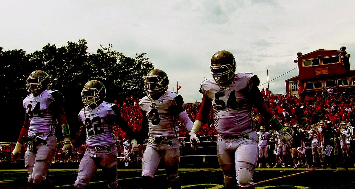 dpfootball's tweet photo. #OneMoreTime #Captains #Together #ChipHunters 💚💼🙏 https://t.co/381tNdtyIq