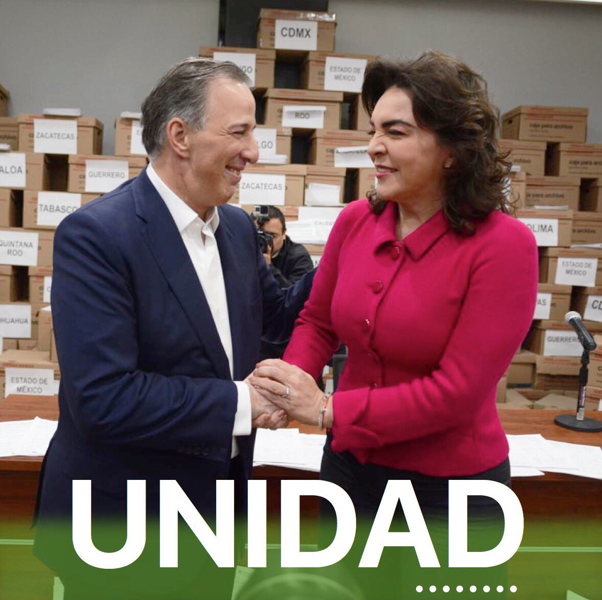 El movimiento #RecuperemosAlPRI suma hoy sus esfuerzos a José Antonio Meade Kuribreña. Agradezco a los más de 7 mil voluntarios que creyeron en mí y que salieron a buscar el apoyo de los priistas, logrando durante 15 días, reunir la firma de 1,495,324 militantes.