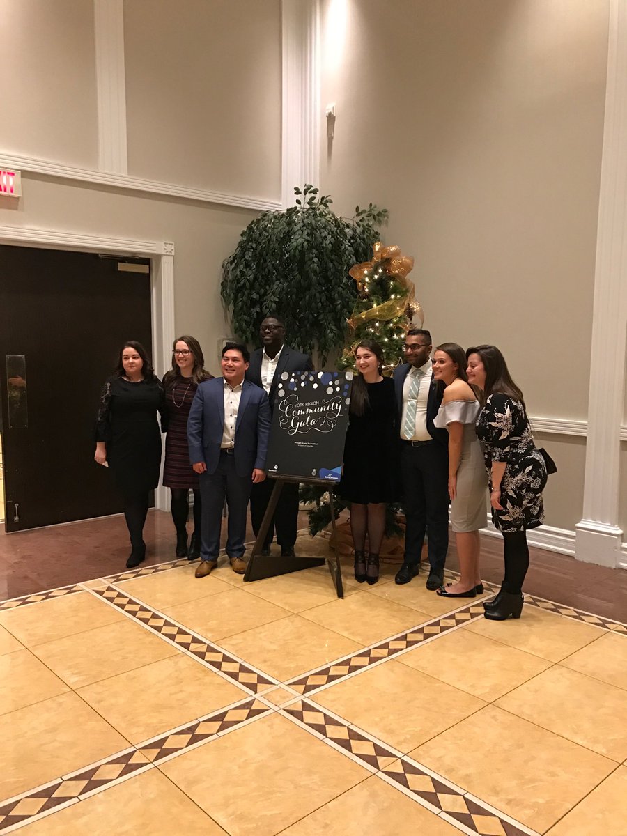 KLChislett's tweet photo. With the amazing genext people who organized tonight's gala in support of the #UnitedWay  thank you for all your hard work! https://t.co/wwHOcfJ457