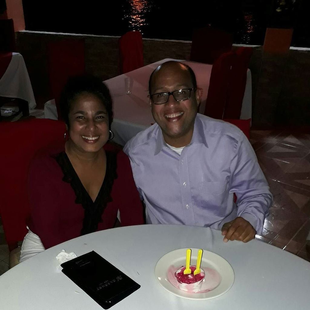 tonyariasgil's tweet photo. Me tomaron por sorpresa los chicos del restaurant #cocomar en #montecristicity p https://t.co/MXzsvHylqE