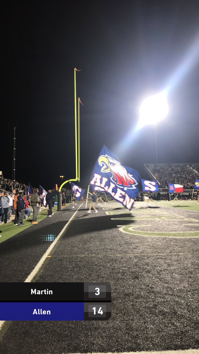 ACrewAllen's tweet image. Just warming up! 🦅