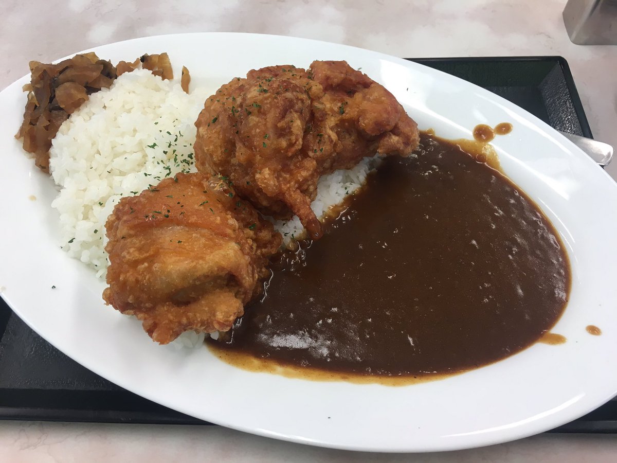 nob330's tweet photo. げんこつ唐揚げカレー@三芳PA
#私をネギーに連れてって https://t.co/AahJSYFzum