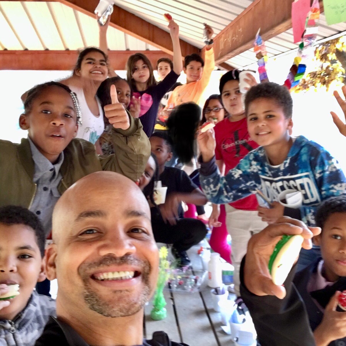 Much love to 5C Dragons for throwing me a surprise recess party. <a href="/lockheedelem/">Lockheed Elementary</a>.    #lockheedunited