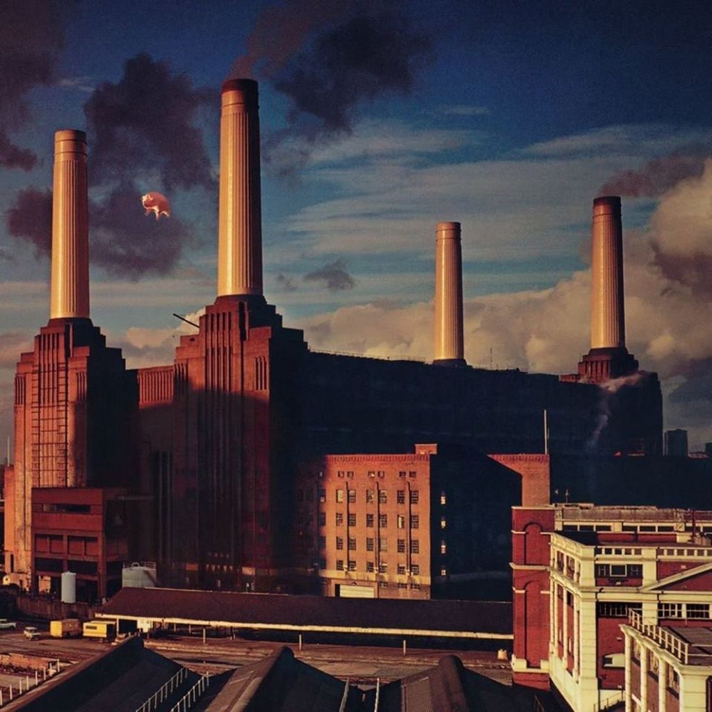 Nme Japan 41年前の今日 1976年12月2日 Pinkfloyd の名作 Animals のジャケット写真制作のため 豚 の風船 が空に飛ばされました 煙突は南西ロンドンにあったバタシー発電所 Pinkfloyd ピンクフロイド 翼を持った豚 アニマルズ 完全生産 Nme Japan 41年前の今日 1976年12月2日 Pinkfloyd の名作 Animals のジャケット写真制作のため 豚 の風船 が空に飛ばされました 煙突は南西ロンドンにあったバタシー発電所 Pinkfloyd ピンクフロイド 翼を持った豚 アニマルズ 完全生産