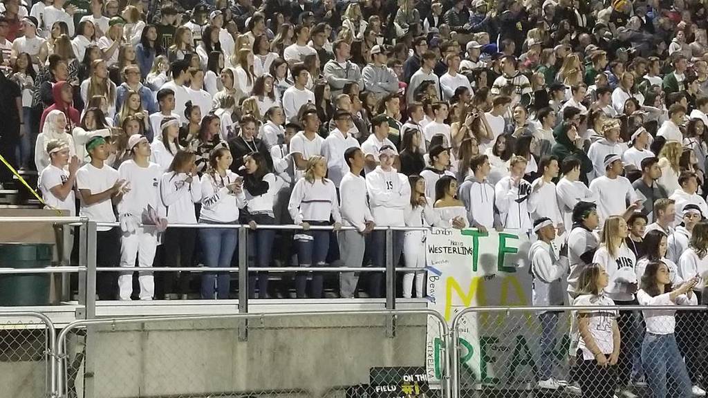 MoorparkHighSch's tweet photo. The @moorpark_madhouse will make a difference tonight! @cifss #packthehouse https://t.co/9UtqsVcHgu https://t.co/cB3NGDPrXE