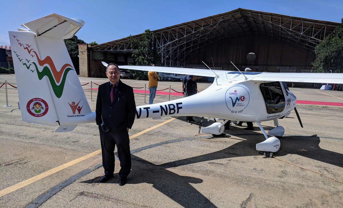 lynndesouza's tweet photo. Jt Secretary in charge of #BetiBachaoBetiPadhao in the @MinistryWCD with #Mahi, a little plane that will soon fly around the world for India's daughters, skippered by #CaptAudrey Maben. #ColorsWE!WomenEmpower #RangDeUdaan #GiveAWomanWings #AndTheWholeFlockFlies https://t.co/Zb5xBQRDye