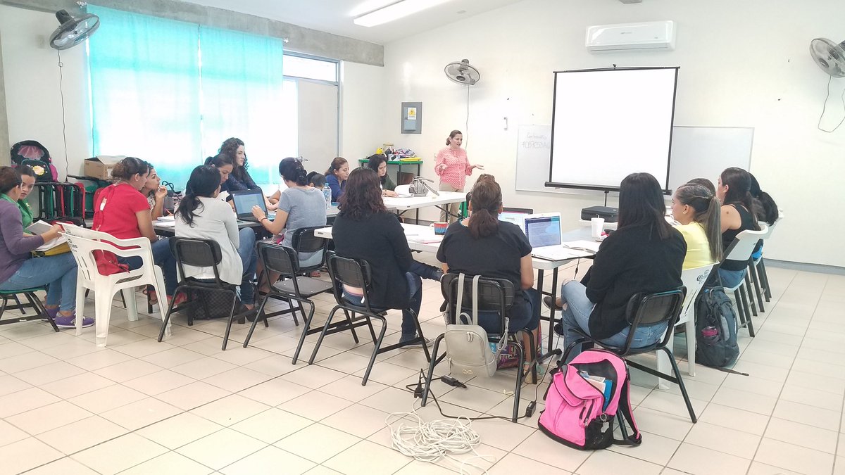 teinny_3's tweet photo. Aprendizaje entre escuelas, espacio para la mejora de las practicas educativas en las aulas #AtpZ75 #compartiendoestrategiasacertivas https://t.co/Mr0FFbC5xw