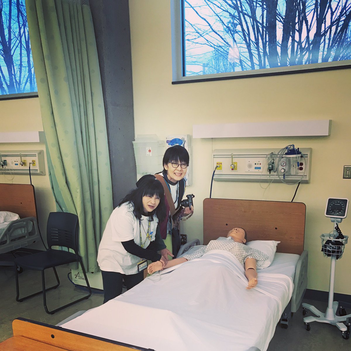 CBaileyPrez's tweet photo. Lower Columbia College had two visitors today from Makinohara, Japan. They loved our Health and Science Building.  Makinohara is the sister city of Kelso, Washington. #lccglobal https://t.co/9zXXB4D4v7
