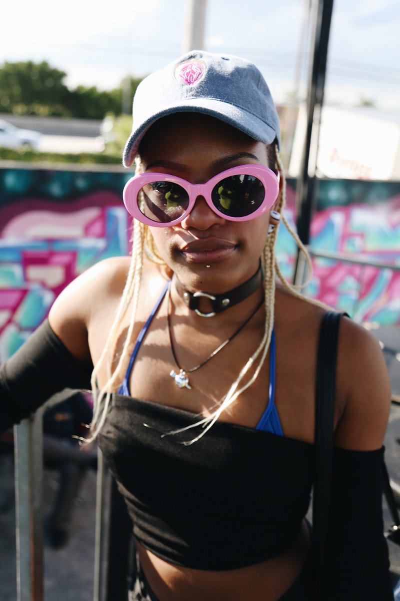 ImAngelaPowers's tweet photo. Looking beautiful @momsclit 📷 @KMercedesR #trapcircus https://t.co/YDHavVm8An