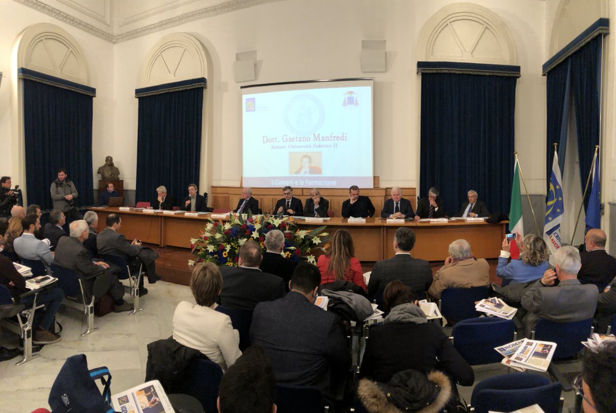 ProntolavoroMCL's tweet photo. Conclusione Iª Edizione Active School Jobs per i giovani del Movimento Cristiano Lavoratori a #Napoli. https://t.co/HvBpQsbf8l