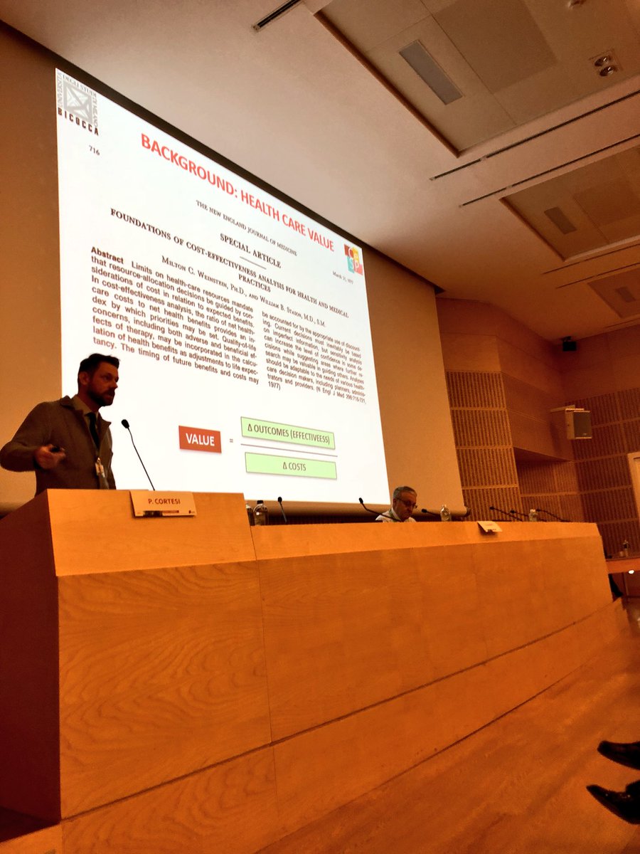 Medici_Manager's tweet photo. Valore e dolore, tanto in comune se il vettore di trasformazione è l’umanizzazione delle cure #SIMM2017 #OpenSIMM 🔝🎂 https://t.co/k4VFkjEGIC