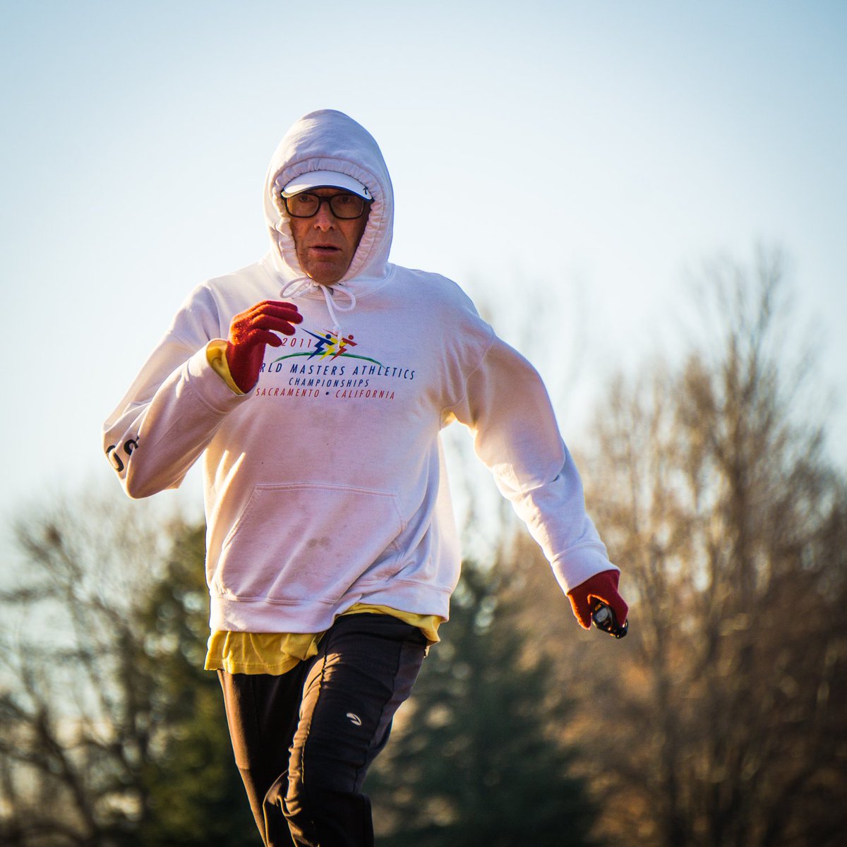 boulderrunner's tweet image. Morning track action. @lane1photos on the other end of the lens #trackisback #mastersTrack @USAMastersTrack