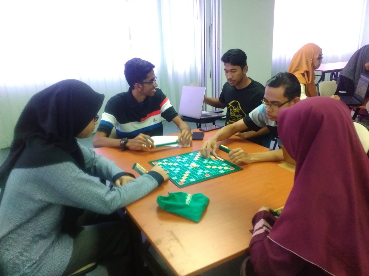 DscTwt's tweet photo. Interfaculty Scrable Competition 13.0
Some of our participants getting ready for 2nd round #gogogo! #ifsc13 #weareusimheroes https://t.co/GiDTQtVfgX