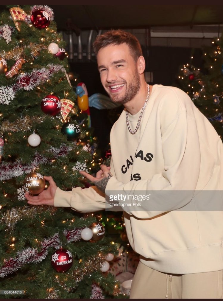 chelszz5's tweet photo. @Ziam_Time omgggggggg look at himmmmmmm !!!! I need this pic without the watermark π©π©π©π©ππππππ#profilepicstatus https://t.co/DdwXh3qORo