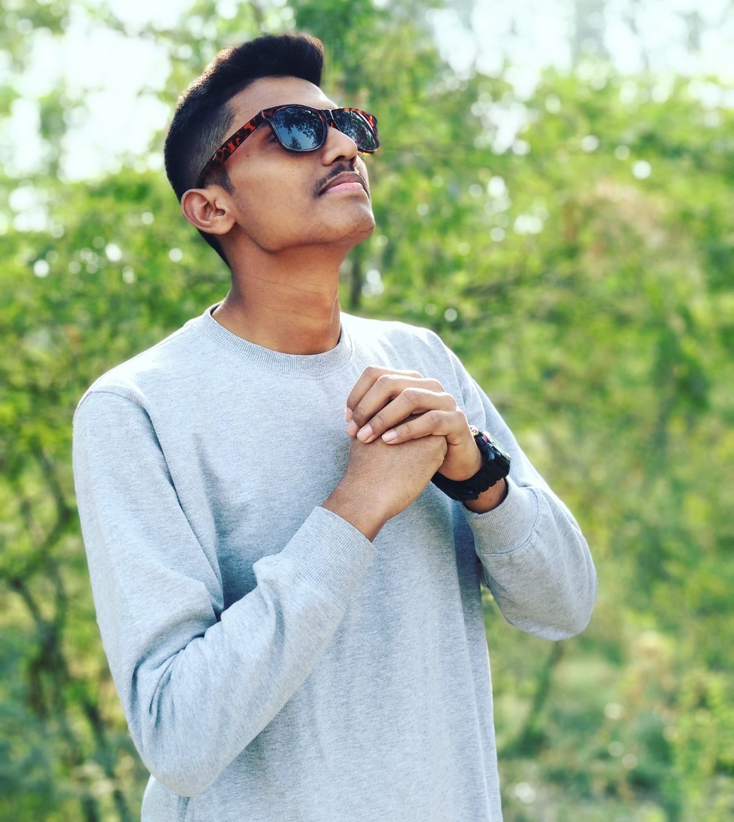 Bijander_K's tweet photo. Don’t Study me. You won’t Graduate!
#hypebeast #instabeast #saturdaylife #saturdayswag #delhite #delhiwinters❤️ #delhiuniversity #PicOfTheDay https://t.co/ypuWf0uv8D