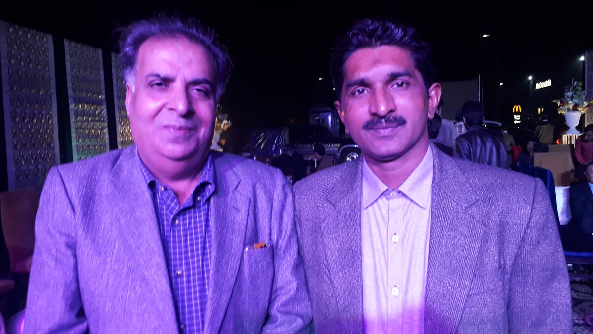 Me with Star Asia Tv News Anchor #Kashif_Bashir_Khan at Grand Opening Ceremony Of #Options_restaurant #DHA_Y #Lahore invited by <a href="/kaiserrafiq/">Dr kaiser Rafiq</a>