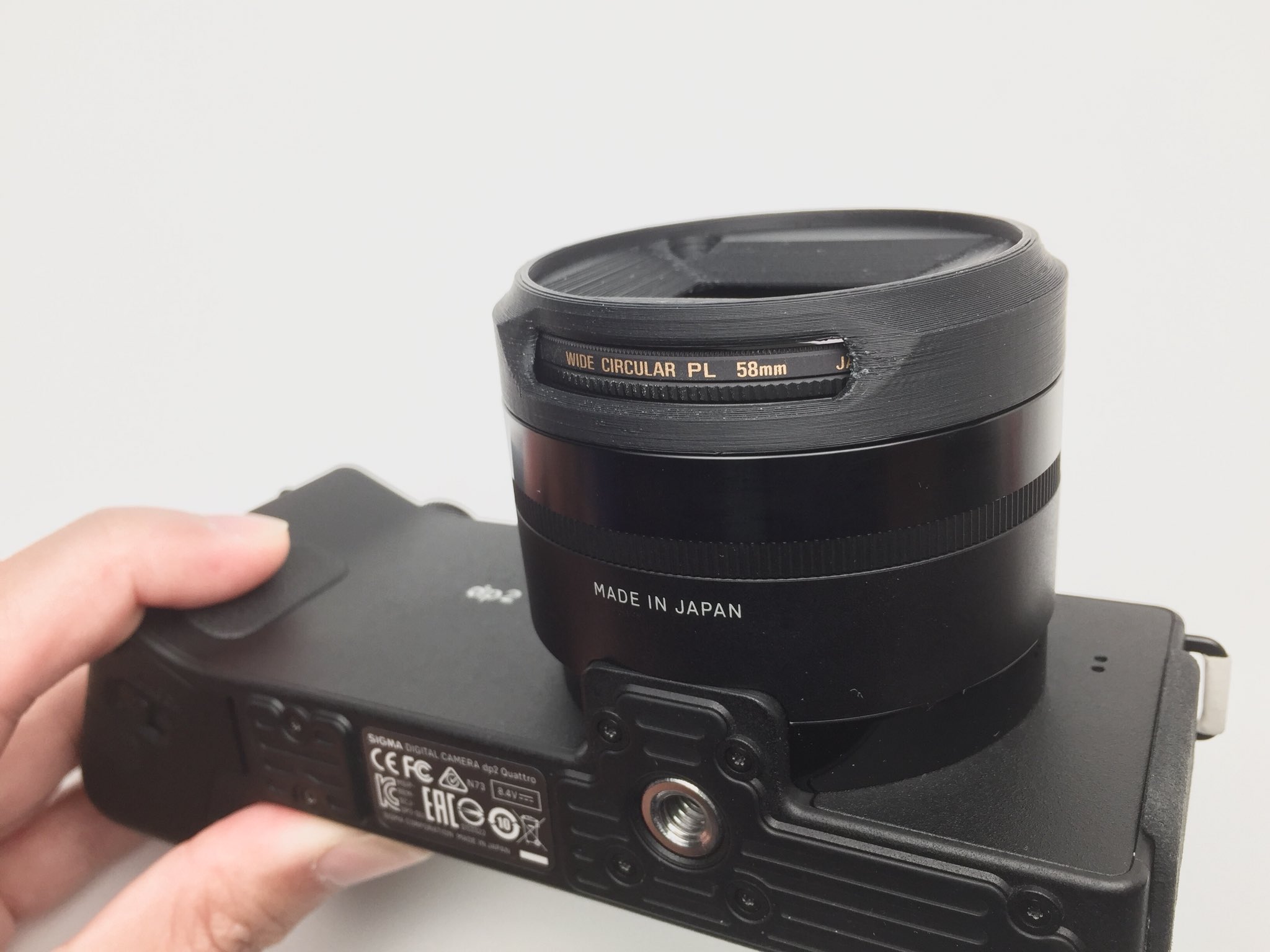 Foxfoto Sigma のc Plフィルターを活かすために製作したつけっぱなしフードc Pl対応版を Dp2q に装着して試写中 C Plフィルターを使うのは多分7年ぶりぐらいだけど面白いね コレはある種のライティングだ 逆光 Foxfoto Sigma のc Plフィルターを活かすために製作したつけっぱなしフードc Pl対応版を Dp2q に装着して試写中 C Plフィルターを使うのは多分7年ぶりぐらいだけど面白いね コレはある種のライティングだ 逆光