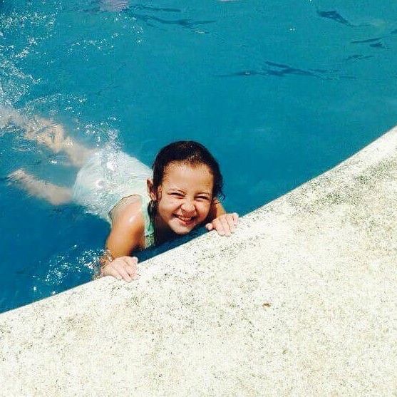 realdayara's tweet photo. Miss ko to! #swimming https://t.co/ne4Sq6CCYz