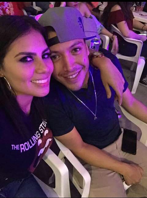 YahairaDeLen2's tweet photo. #DiaGissoopy ojalá y duren años y verlos casados y con hijos fuera lo más hermoso,que este día sea tan especial https://t.co/06NdlTv5jj