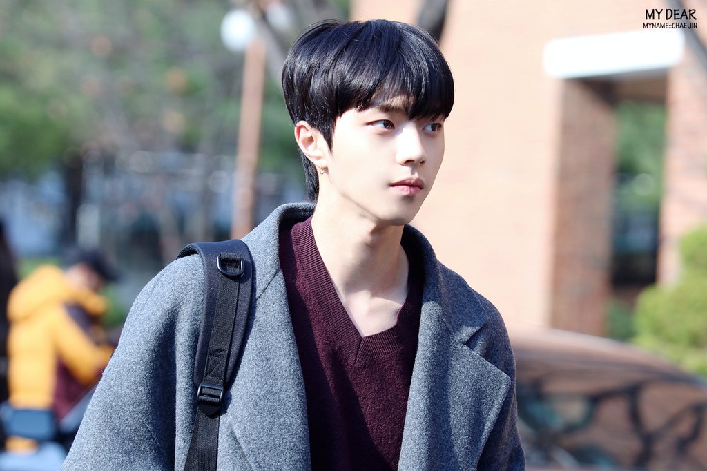 MyDear1226's tweet photo. ❤ @kkangxx9449 
준규를 향한 내 마음이 불타오르네😶😳ㅋㅋㅋ
아잌 우리 준규 세상 잘생겨쪄🙈

#마이네임 #MYNAME #준규 #준큐 #준Q #JunQ #더유닛 #TheUnit https://t.co/aEmDeulW3X