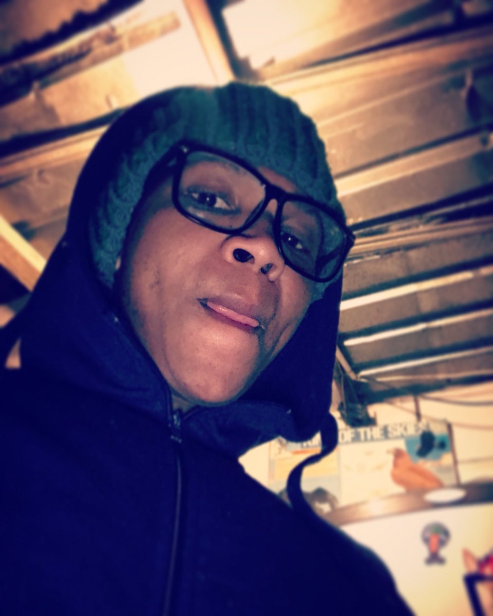 Blanez4U's tweet photo. Youβll fall in love with me by just looking at me... be careful
T H A T S I N G E R||Blanez4U
#nerdking #cutenation #thatsinger #blanez4u #ising #sing #singersongwriter #tweegram https://t.co/1fk7gww7ZN