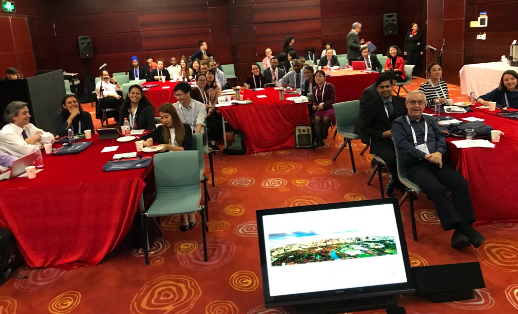 nigeltwitt's tweet photo. #WSPID17 Fellow's Workshop #podiumview @WSPID https://t.co/EGdK6vEuZs