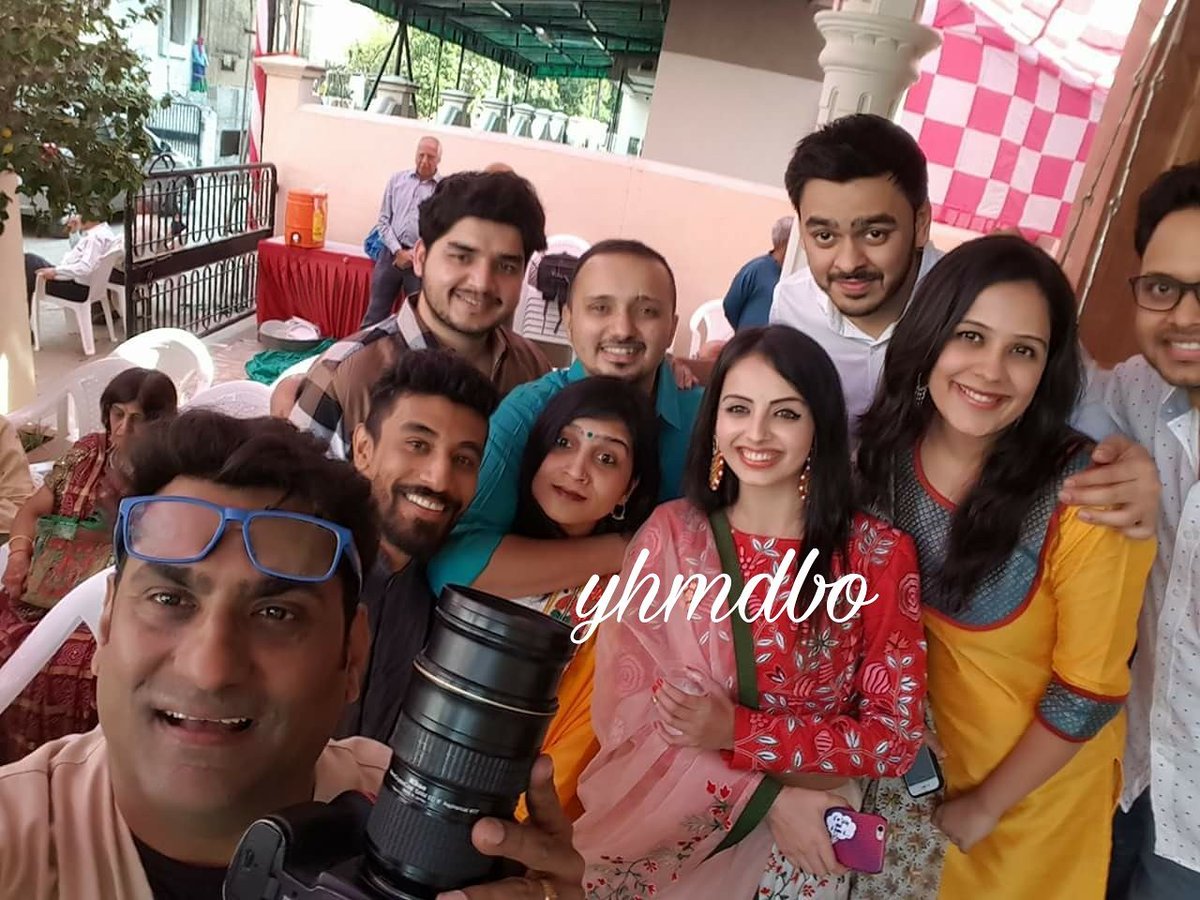 yhmdivan's tweet photo. @shrenuparikh11 #unseen #rikara https://t.co/lf1QHFExGf