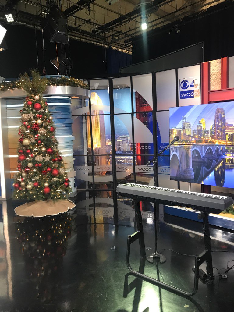 Phil_Thompson's tweet photo. It's beginning to look a lot like #Christmas at @WCCO 🎄performing from 8-9am this morning, any requests?! 🎹 https://t.co/BXc9MlfaMN