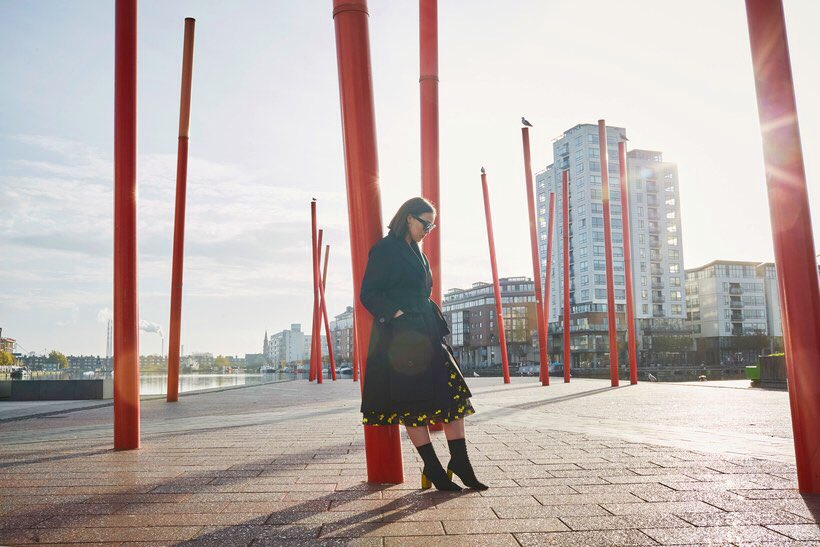 concrete collar tweet media