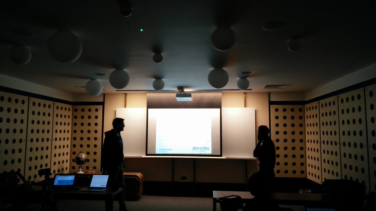 DaMaHub's tweet image. Soenke and James kicking off  #blockchain4science  hackathon in London. #blockchainforresearch