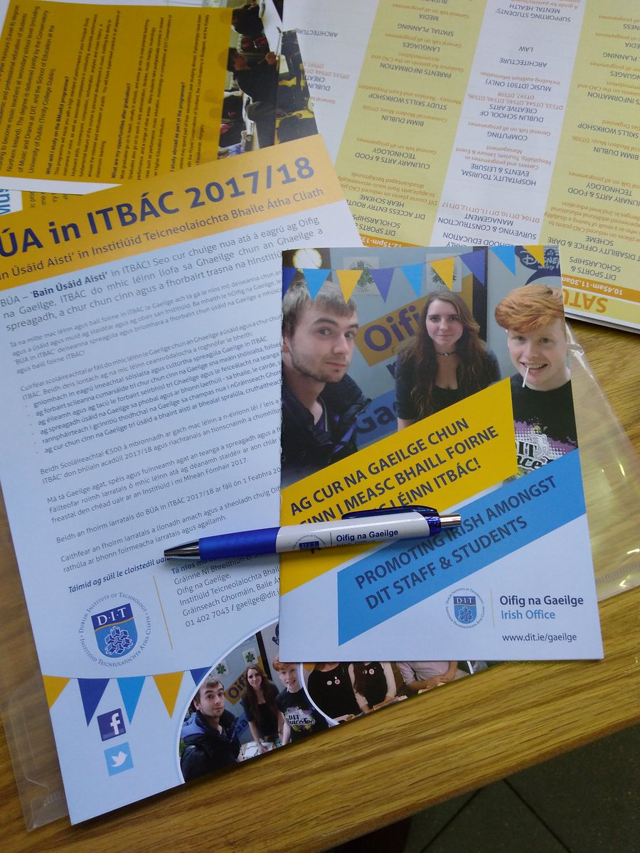 TUDublinOnaG's tweet photo. Tar thíos agus abair haigh le Tríona ag Lá Oscailte DIT @ditofficial @bua_dit #GaeilgeDIT #BUADIT https://t.co/uBs7wg3gqA