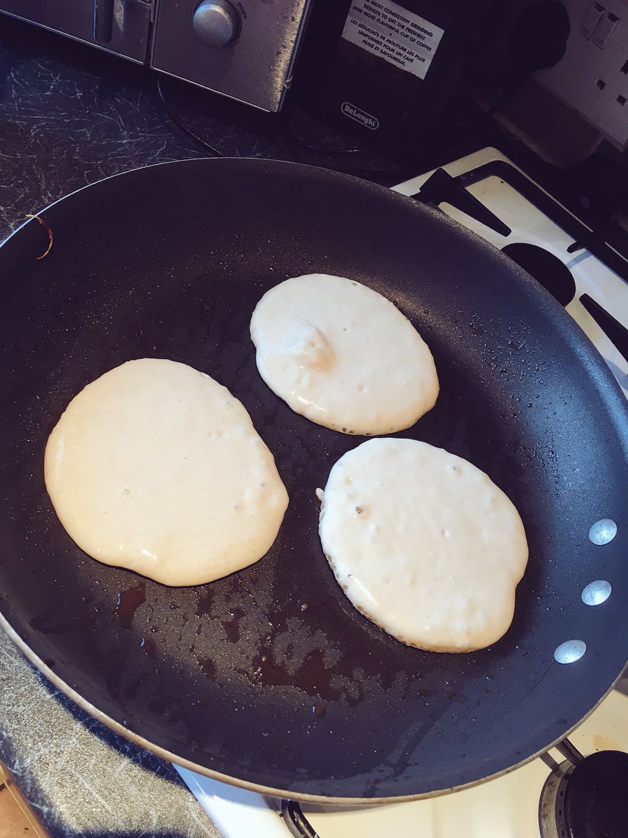 GingerbreadsH's tweet photo. It’s feeling like a pancake type of morning #pancakes #breakfast #baking #maplesyrup https://t.co/ETXri9u6yW