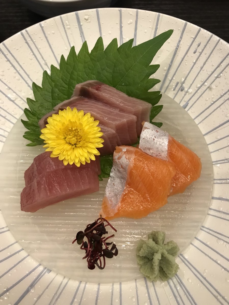makiconcon's tweet photo. 美味しい！
#家族旅行
#温泉

旅行代は出してくれるというので親に感謝しよう https://t.co/XWb0VSBwkQ