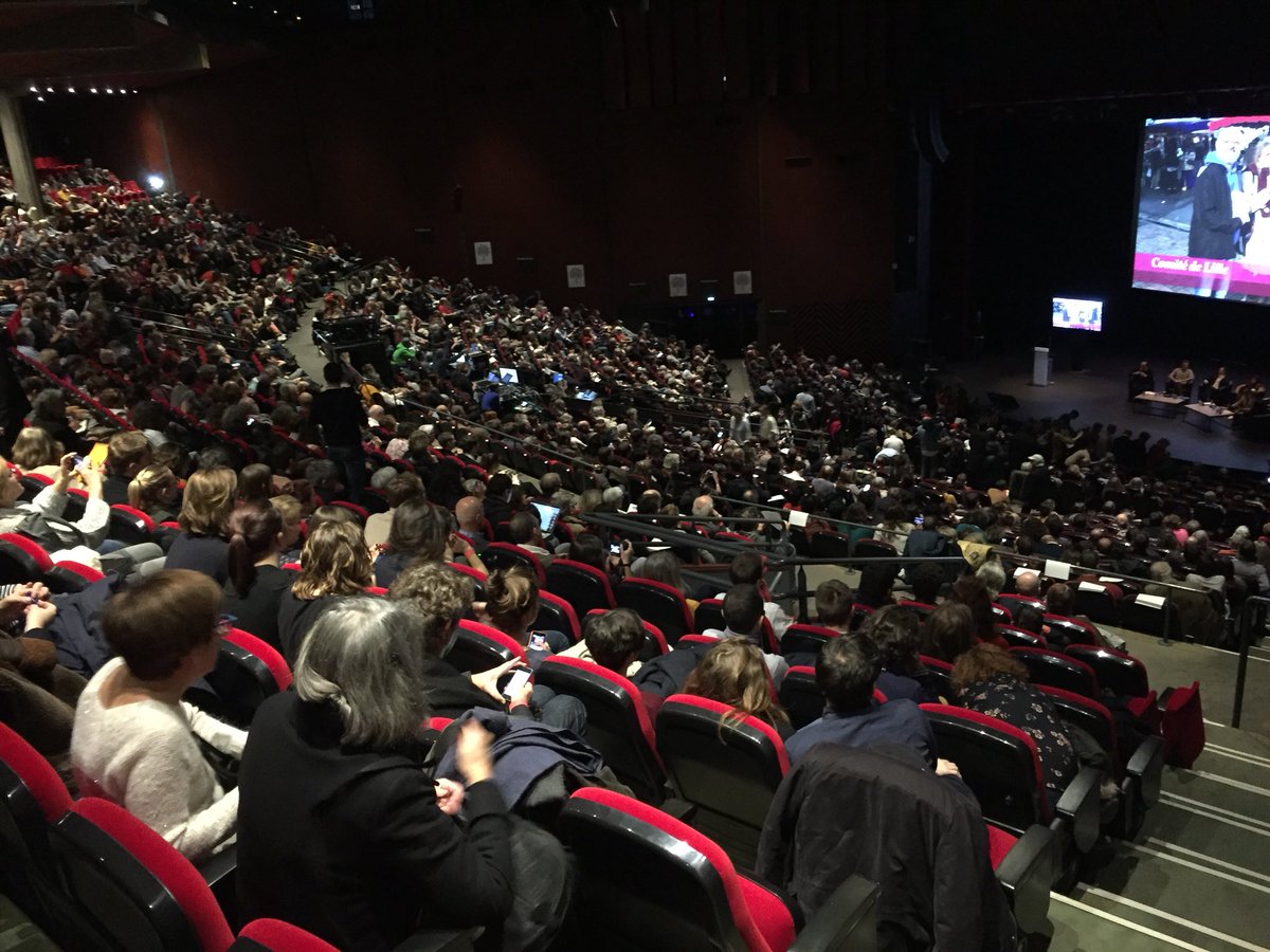 Salle comble au #Mans pour la journée de #Fondations de notre mouvement. <a href="/BalasGuillaume/">Guillaume Balas</a> annonce que le <a href="/Mvt1717/">Mouvement du 1er juillet</a> rassemble déjà 42.400 membres !