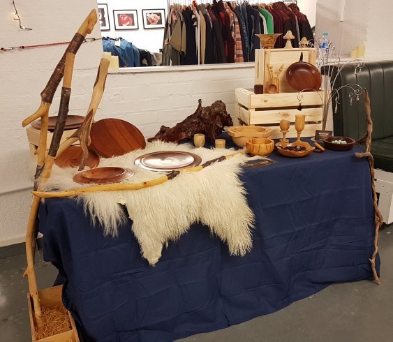 ElodieFlenniau's tweet photo. All set and ready for our first #ChristmasMarket!
Come in and say hello. #KieransCraft #Belfast #ArtceteraStudio #handmade #woodworking https://t.co/Nqhhi1cSI2