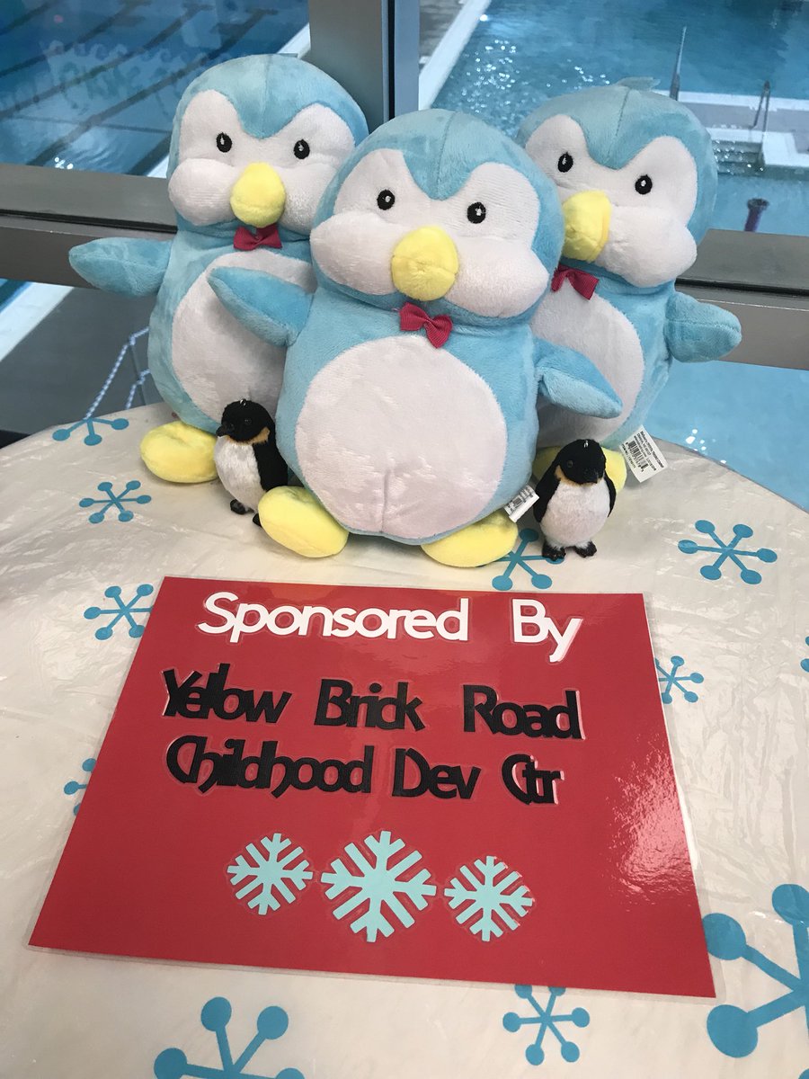 Maura_Kay's tweet photo. @K102Kaila we have a penguin game at the #maplegrovecommunitycenter for #yellowbrickroad 😁🐧 and naturally I thought of you 😂 https://t.co/9TEA97iaZ9