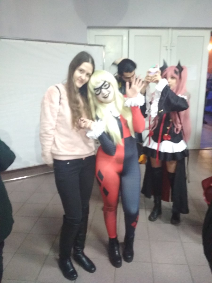EnviousFox tweet picture