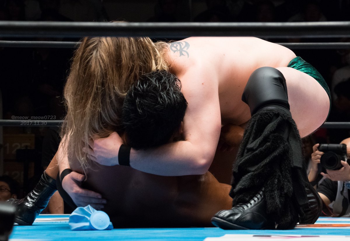 meow_meow0723's tweet photo. 2017.11.30 WTL2017 後楽園ホール大会
Keep going!!
#njpw #njwtl #davidfinlay #北村克哉 #musclecandy https://t.co/NdDLBLcvTy