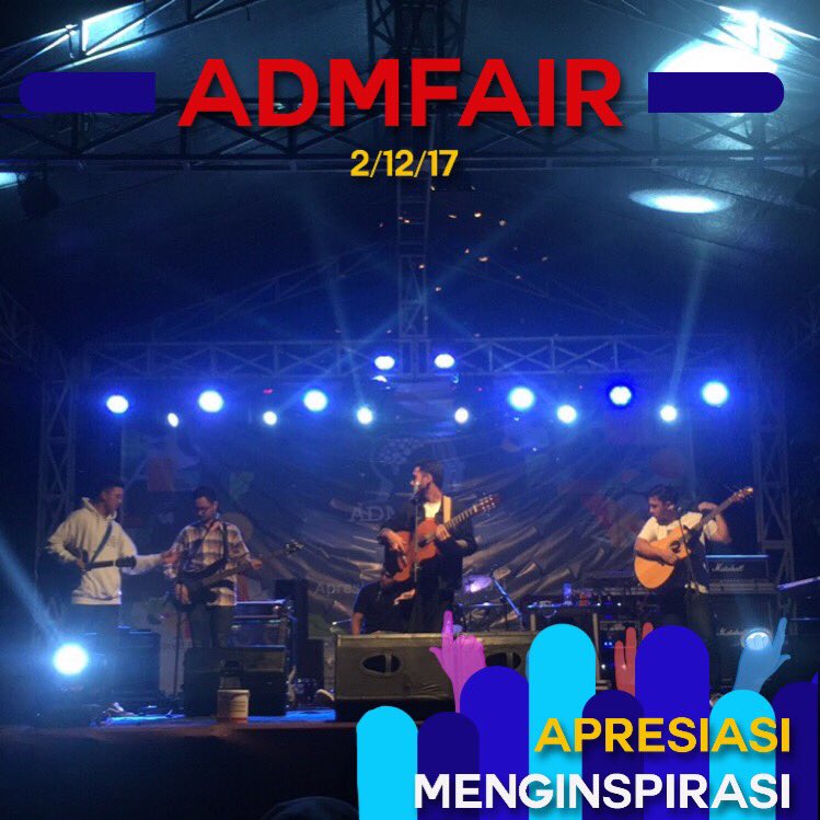🎥 [LIVE REPORT] 🎥
.
Band SENDJA GURAU
.
🏢 Program Vokasi Universitas Indonesia
.
Yuk sini donggg! habis ini, masih banyak lagi lho penampilan-penampilan seru yang kalian tunggu-tunggu, mangkanya yuk sini mendekat ke stage! ✨🎤🎉🎼