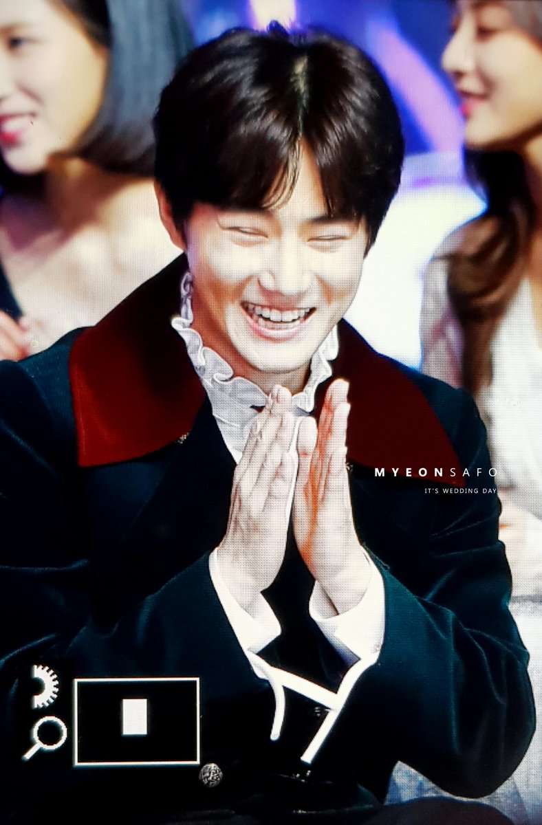 ėxo Philippines Auf Twitter Pic 171202 Exo Suho 2017